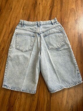 Vintage Limited Jeans 100% Cotton Light Wash Denim Baggy Shorts Womens 10